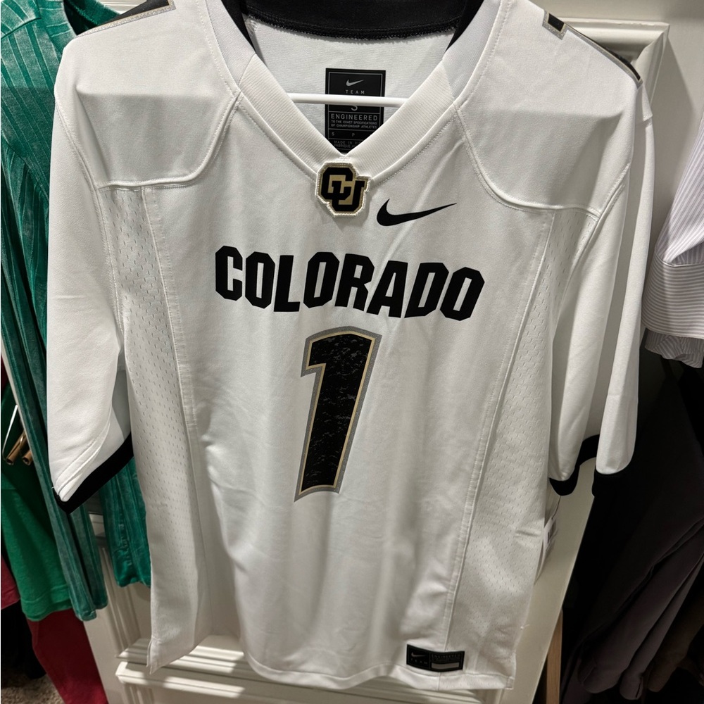 University Of Colorado Boulder Nike Football Jersey New with Tags never worn